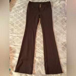 Thalia Sodi flare bell bottom stretch button up pants on brown - size s